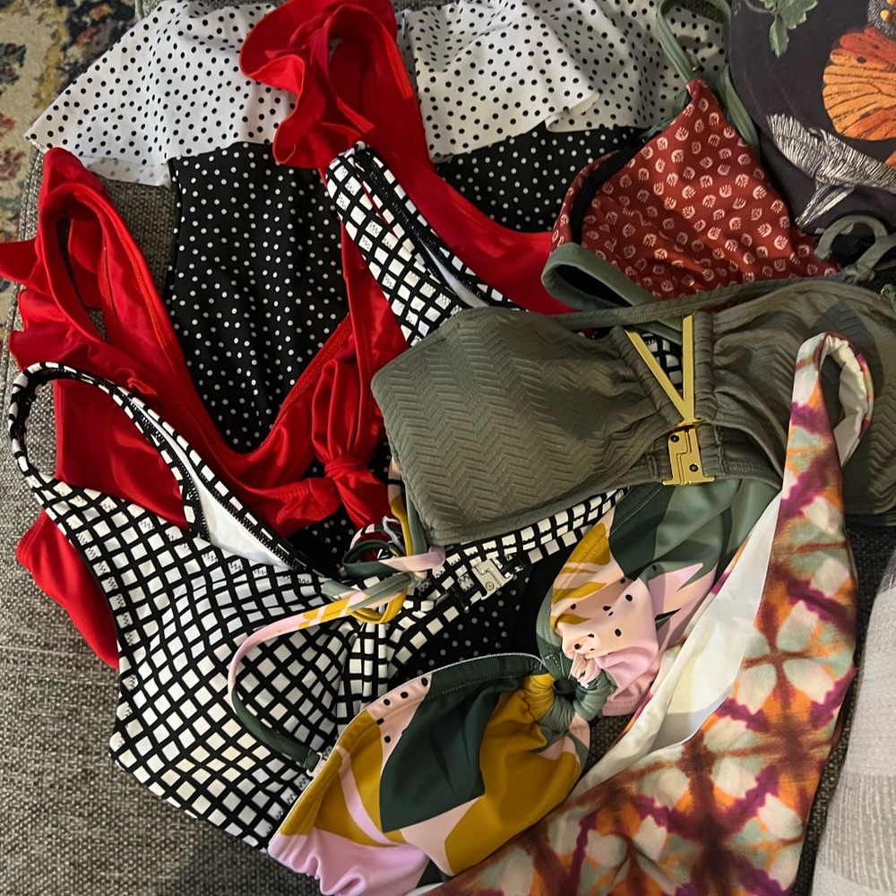 Bundle of 8 Women’s Swim Tops/Swimsuits Size Medium